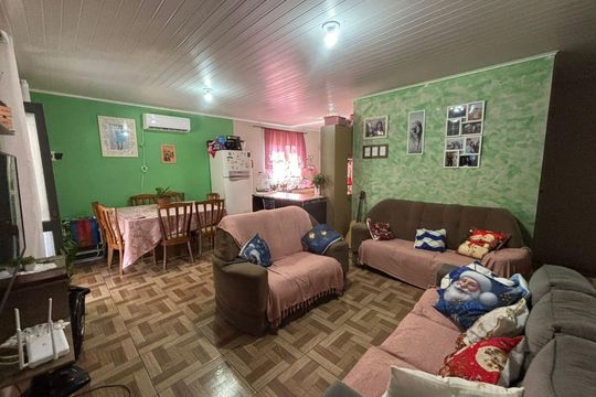 Casa à venda com 3 quartos, 180m² em Rincão, Novo Hamburgo