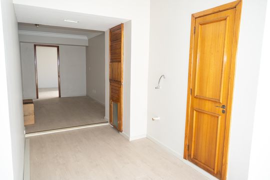 Sala de apartamento para alugar com 2 quartos, 95m² em Higienópolis, Porto Alegre
