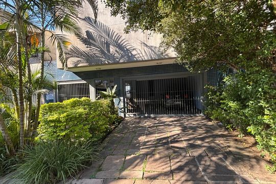 Fachada de apartamento para alugar com 2 quartos, 95m² em Higienópolis, Porto Alegre