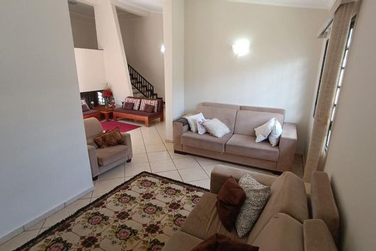 Casa à venda com 4 quartos, 327m² em Parque Alto Taquaral, Campinas