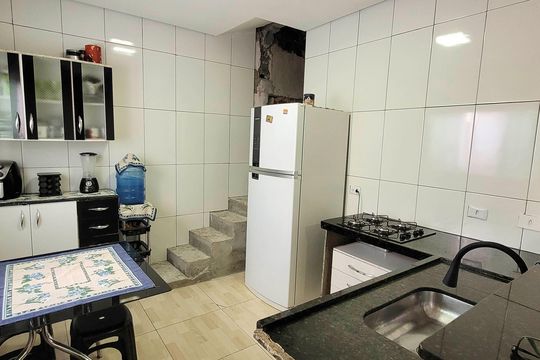 Apartamento para alugar com 2 quartos, 132m² em Chácara Águas da Pedra, Itaquaquecetuba