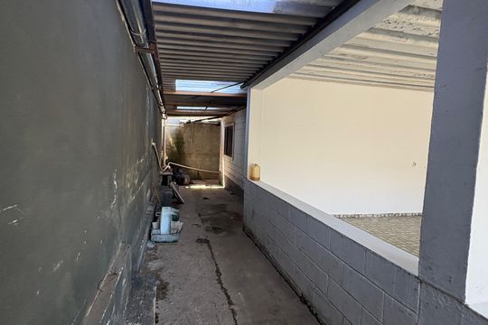 Casa para alugar com 4 quartos, 500m² em Rio Cotia, Cotia
