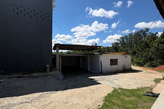 Casa para alugar com 4 quartos, 500m² em Rio Cotia, Cotia