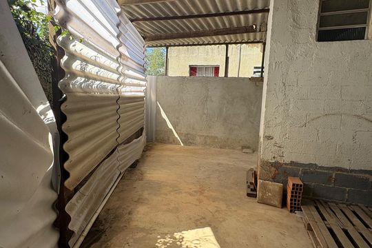 Casa para alugar com 4 quartos, 500m² em Rio Cotia, Cotia