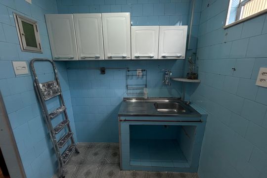 Cozinha de apartamento para alugar com 2 quartos, 50m² em Engenho da Rainha, Rio de Janeiro