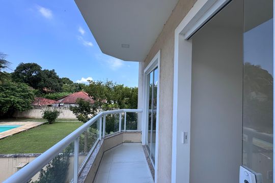 Suíte 1 - Varanda de apartamento para alugar com 2 quartos, 120m² em Vargem Grande, Rio de Janeiro