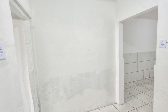 Cozinha  de casa para alugar com 2 quartos, 58m² em Irajá, Rio de Janeiro