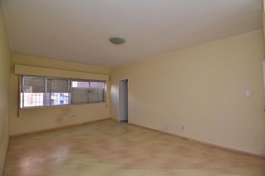 Suíte de apartamento para alugar com 3 quartos, 161m² em Centro, Curitiba