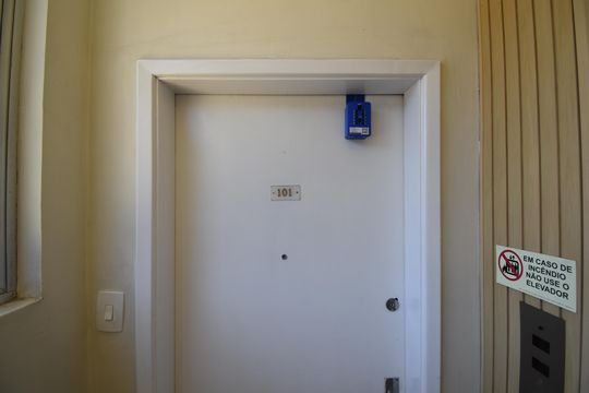Lockbox de apartamento para alugar com 3 quartos, 161m² em Centro, Curitiba