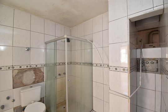 Banheiro 2 de apartamento para alugar com 3 quartos, 161m² em Centro, Curitiba