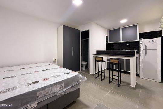 Kitnet/Studio à venda com 1 quarto, 27m² em Aclimação, São Paulo