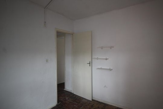Quarto 1 de apartamento à venda com 2 quartos, 42m² em Rubem Berta, Porto Alegre