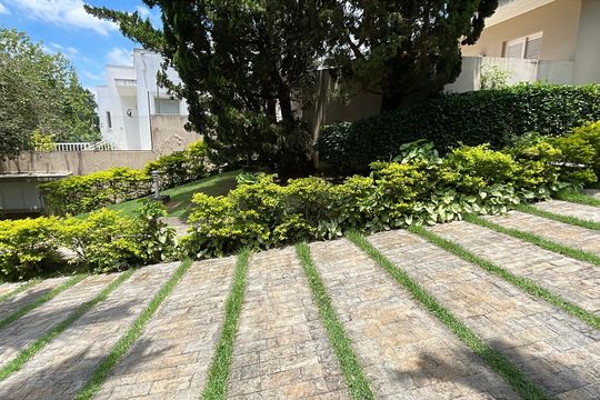 Entrada de casa de condomínio para alugar com 4 quartos, 505m² em Jardim Passargada I, Cotia