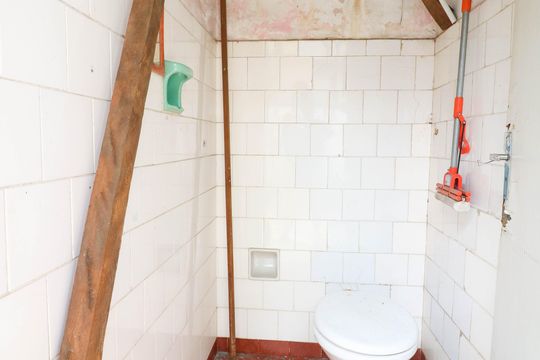 Banheiro de serviço de casa para alugar com 4 quartos, 183m² em Chácara Santo Antônio (zona Sul), São Paulo