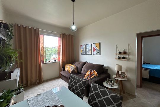 Sala de apartamento à venda com 2 quartos, 65m² em Inhaúma, Rio de Janeiro