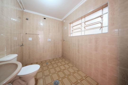 Banheiro 2 de casa à venda com 3 quartos, 159m² em Cangaiba, São Paulo