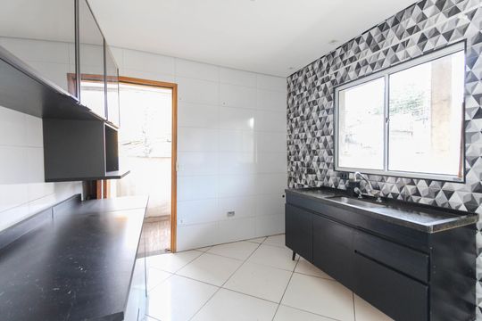 Cozinha de casa para alugar com 1 quarto, 55m² em Parada Xv de Novembro, São Paulo