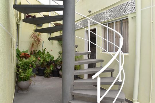Área comum de kitnet/studio para alugar com 1 quarto, 30m² em Cajuru, Curitiba