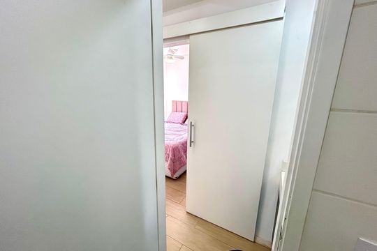 Banheiro  de apartamento à venda com 2 quartos, 42m² em Vila Galvão, Guarulhos