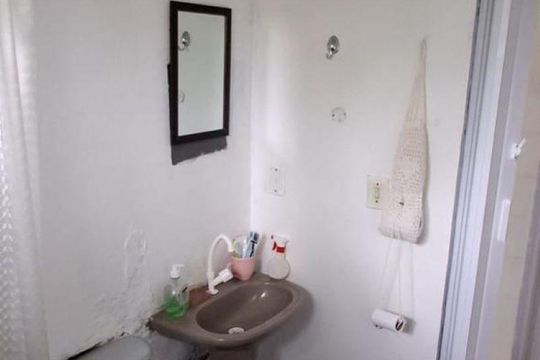 Banheiro de casa à venda com 2 quartos, 225m² em Senador Vasconcelos, Rio de Janeiro