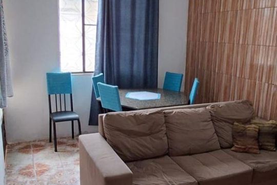 Sala de casa à venda com 2 quartos, 225m² em Senador Vasconcelos, Rio de Janeiro