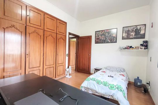 Dormitorio de casa à venda com 4 quartos, 400m² em Jardim Guanabara, Campinas