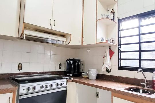 Cozinha de casa à venda com 4 quartos, 400m² em Jardim Guanabara, Campinas