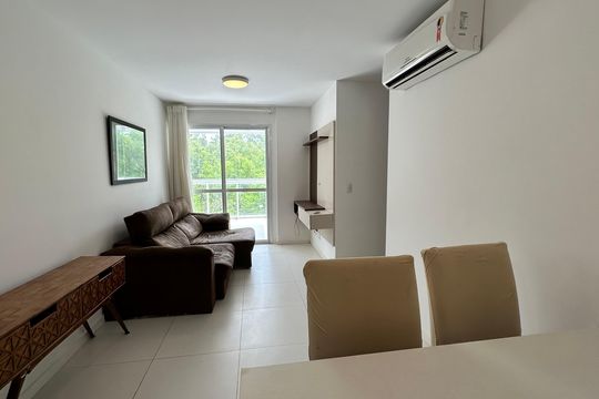 Sala de apartamento à venda com 2 quartos, 66m² em Recreio dos Bandeirantes, Rio de Janeiro
