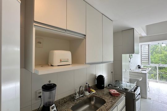 Cozinha de apartamento à venda com 2 quartos, 66m² em Recreio dos Bandeirantes, Rio de Janeiro