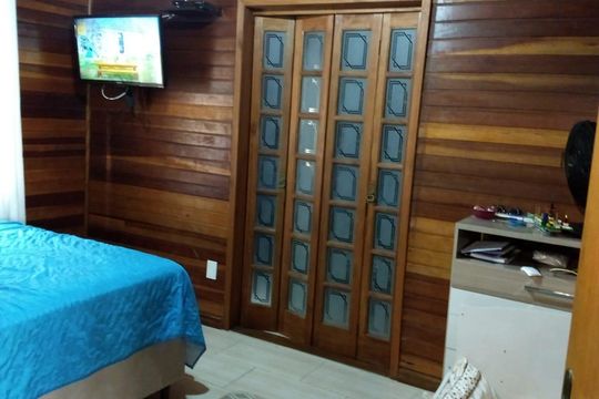 Casa à venda com 4 quartos, 396m² em Bom Jesus, Porto Alegre