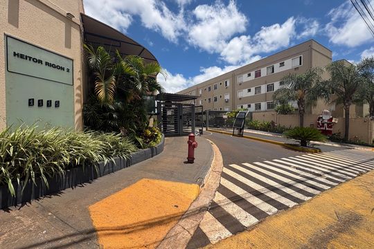 Fachada de apartamento para alugar com 2 quartos, 43m² em Jardim Heitor Rigon, Ribeirão Preto