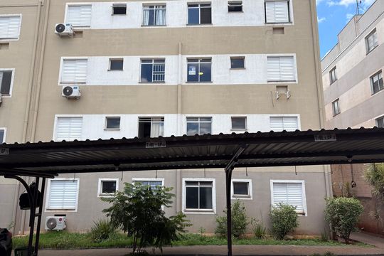 Placa de apartamento para alugar com 2 quartos, 43m² em Jardim Heitor Rigon, Ribeirão Preto