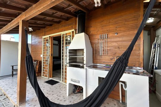 Casa para alugar com 1 quarto, 110m² em Campeche Central, Florianópolis
