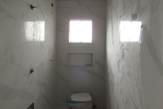 Banheiro da Suíte 1 de casa à venda com 3 quartos, 130m² em Jardim das Flores, Osasco