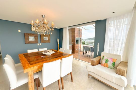 Sala de Jantar de apartamento para alugar com 4 quartos, 423m² em Canasvieiras, Florianópolis