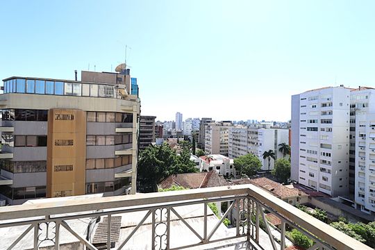  Vista da Sacada da Sala de apartamento para alugar com 1 quarto, 97m² em Moinhos de Vento, Porto Alegre