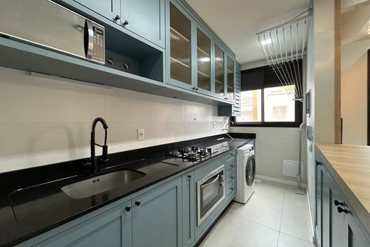 Cozinha de apartamento para alugar com 1 quarto, 39m² em João Paulo, Florianópolis