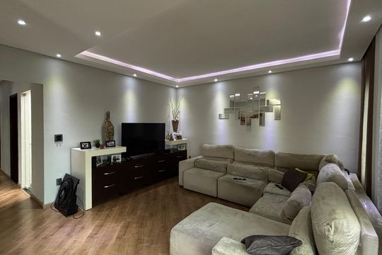 Casa à venda com 3 quartos, 350m² em Parque das Nações, Santo André
