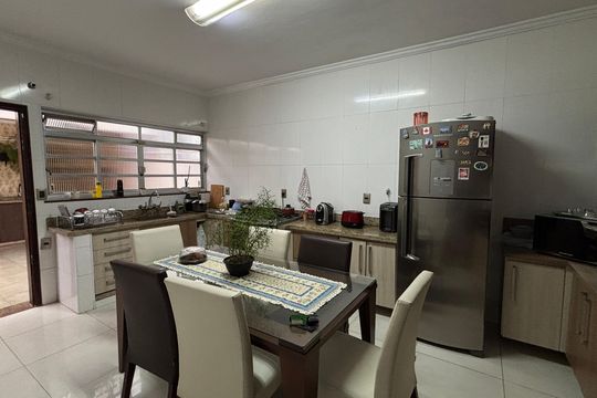 Cozinha de casa à venda com 3 quartos, 350m² em Parque das Nações, Santo André