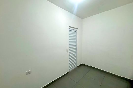 Quarto de apartamento para alugar com 1 quarto, 22m² em Portal dos Gramados, Guarulhos