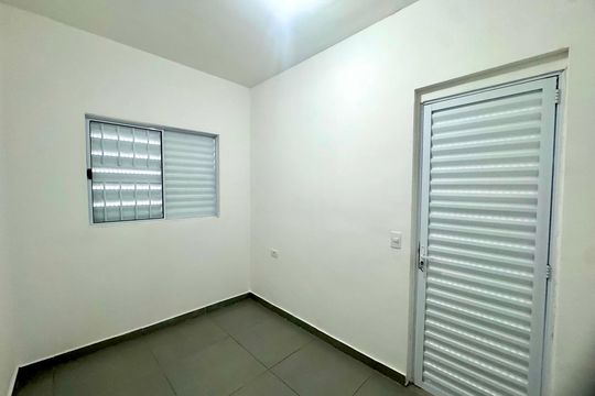 Quarto de apartamento para alugar com 1 quarto, 22m² em Portal dos Gramados, Guarulhos