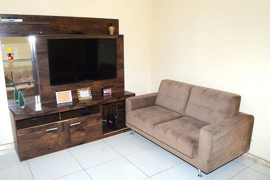 Sala de casa de condomínio para alugar com 2 quartos, 110m² em São Gabriel, Belo Horizonte