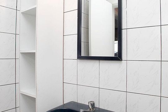 Banheiro de apartamento à venda com 1 quarto, 68m² em Centro Histórico, Porto Alegre