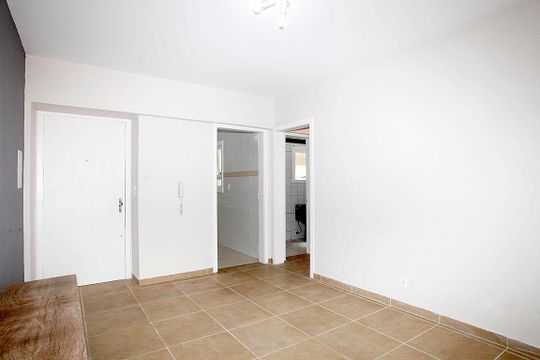 Sala de apartamento à venda com 1 quarto, 68m² em Centro Histórico, Porto Alegre