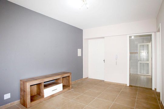 Apartamento à venda com 1 quarto, 68m² em Centro Histórico, Porto Alegre