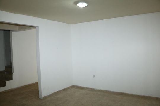sala de casa para alugar com 4 quartos, 430m² em Parque Residencial Guadalajara, Nova Iguaçu