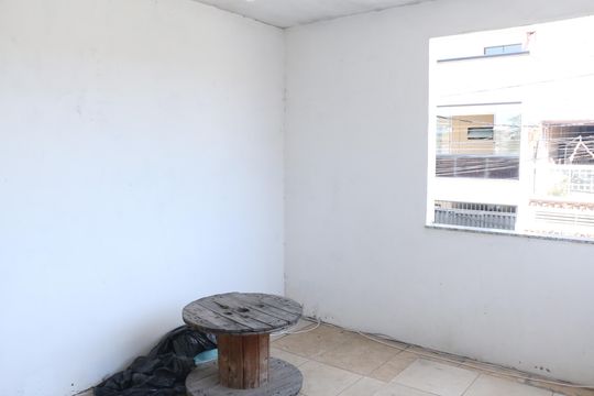 Varanda de casa para alugar com 4 quartos, 430m² em Parque Residencial Guadalajara, Nova Iguaçu