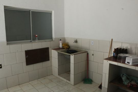 Área de Serviço de casa para alugar com 4 quartos, 430m² em Parque Residencial Guadalajara, Nova Iguaçu