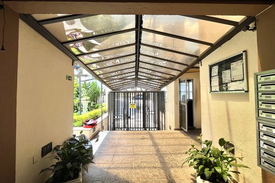 Hall de entrada de apartamento à venda com 2 quartos, 70m² em Vila Guarani, São Paulo