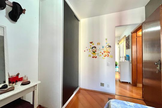 Quarto 2 de apartamento à venda com 2 quartos, 70m² em Vila Guarani, São Paulo